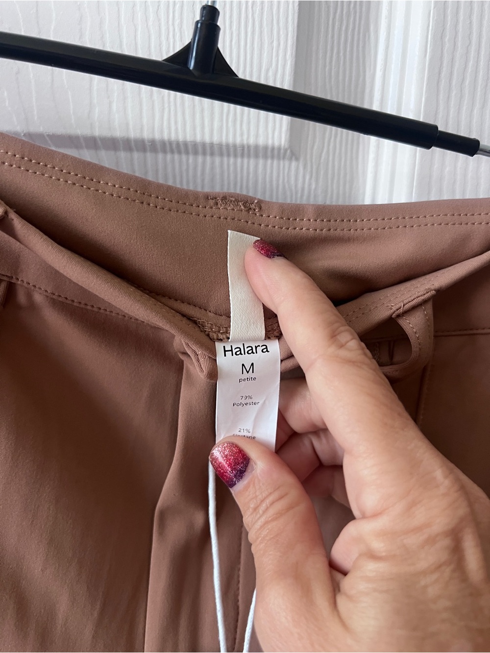 Halara Women's Brown Cargo Pants with Pockets Size Medium Petite - Picture 2 of 3